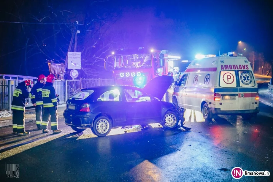 Zderzenie dwóch samochodów - ranna jedna osoba (wideo) - zdjęcie 4