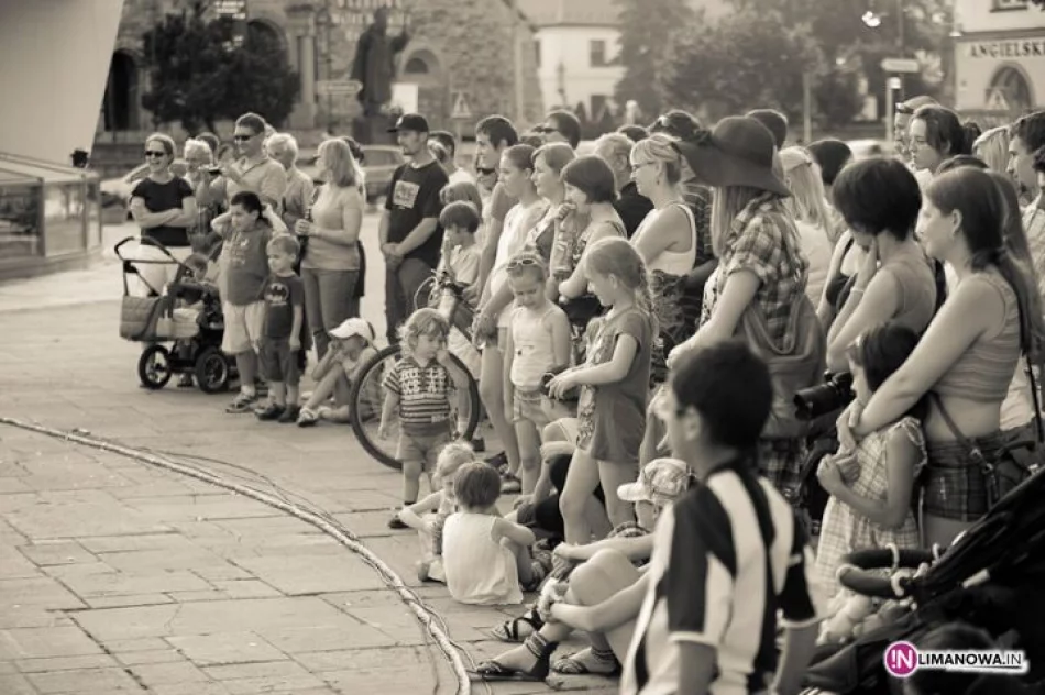 Ulica 24 Street Art - "Wiatr od wschodu" - zdjęcie 16