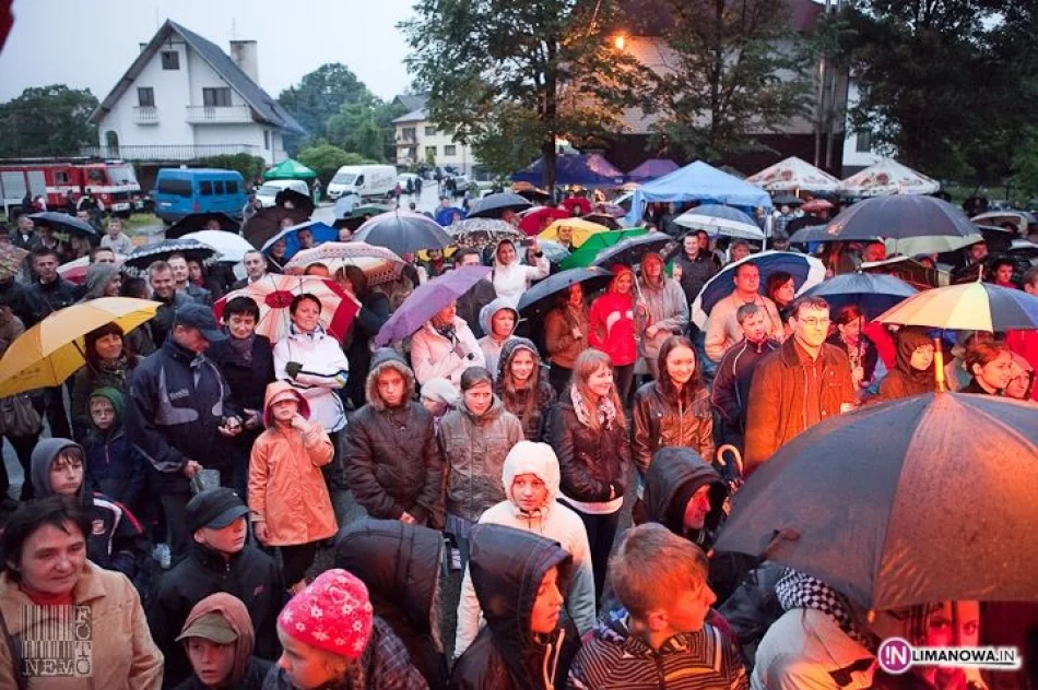 VI Festyn Parafialny w Słopnicach - zdjęcie 11