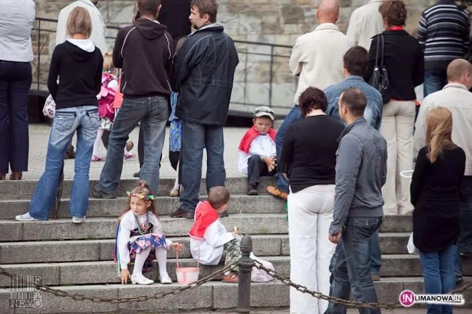 Święto Bożego Ciała - Uroczysta procesja w Limanowej - zdjęcie 2