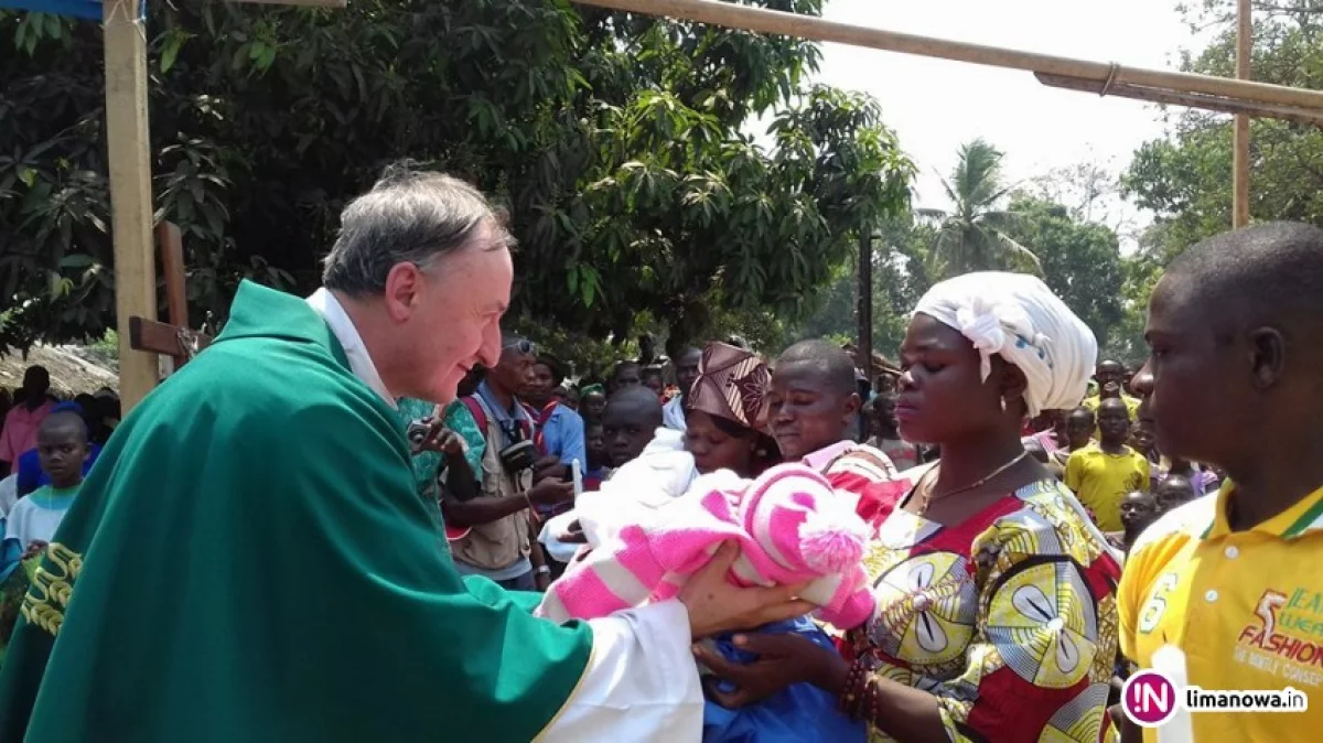 Biskup z Limanowej odwiedził kolejną afrykańską wspólnotę