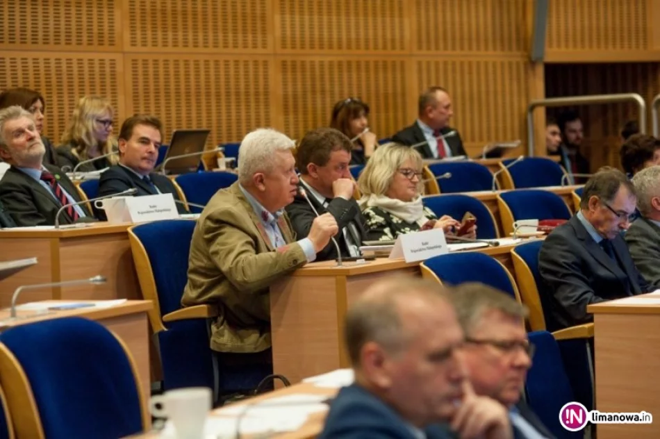 Styczniowa sesja sejmiku. Żołnierze wrócą na Sądecczyznę? (retransmisja) - zdjęcie 4