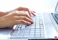 Zakupy w sieci - policja apeluje o rozwagę - zdjęcie główne