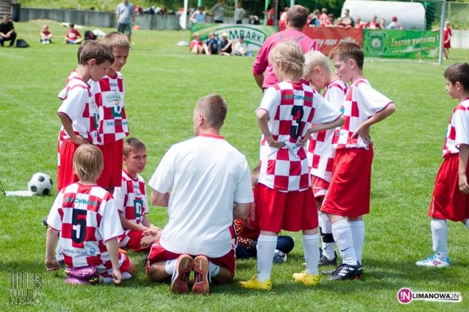 XI edycja turnieju "Z podwórka na stadion o Puchar Tymbarku" - zdjęcie 10