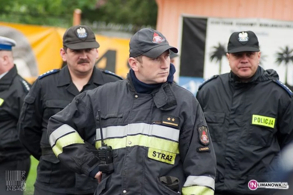 Policja ćwiczyła przed Euro 2012 - zdjęcie 13