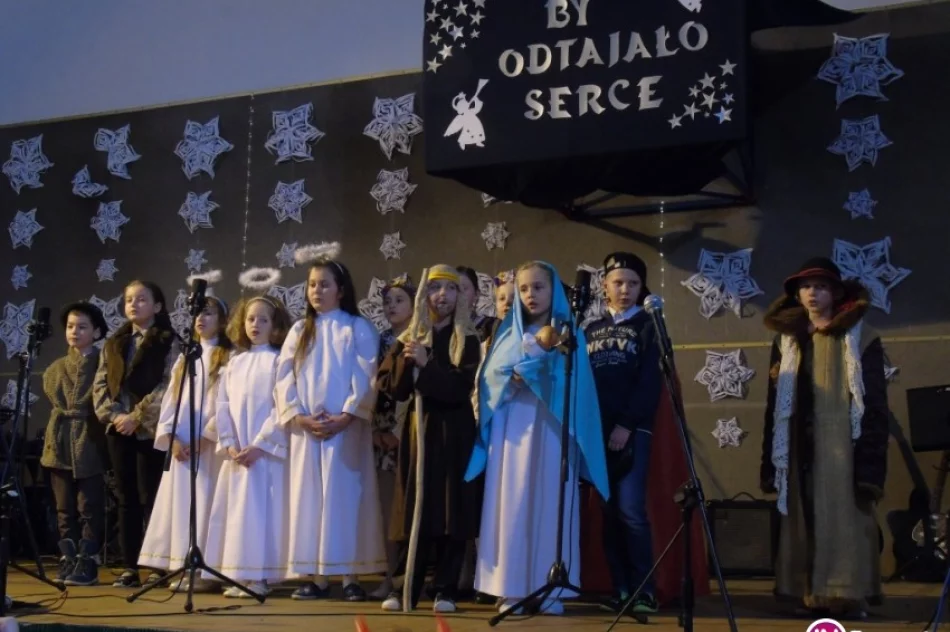 Koncert Noworoczny „Zaśpiewajmy Malusieńkiemu” - zdjęcie 4