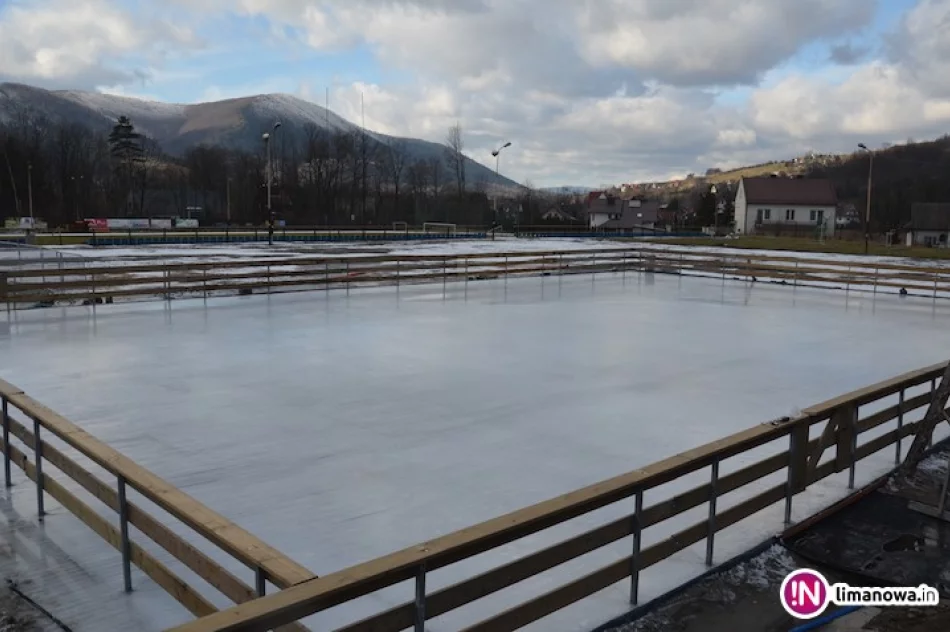 Jutro otwarcie lodowiska na stadionie - zdjęcie 2