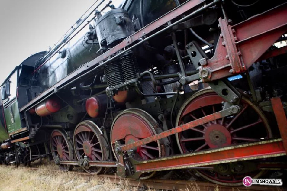 Pociąg retro w Limanowej - zdjęcie 12