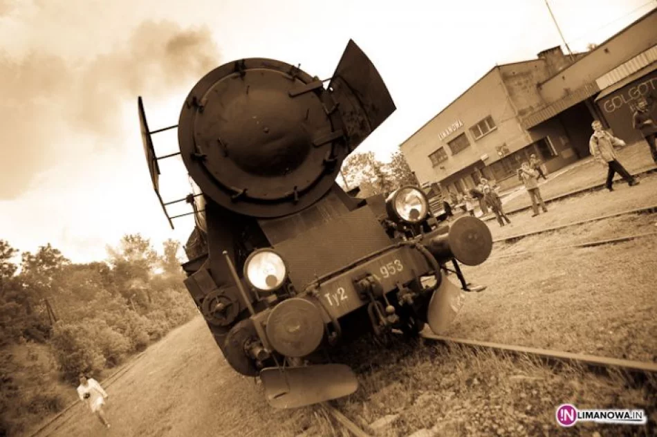 Pociąg retro w Limanowej - zdjęcie 14