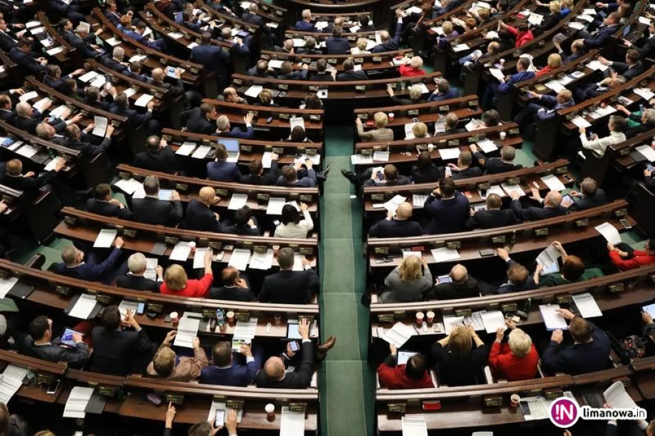 Zaskakujące głosowanie w Sejmie. Część posłów PiS za złagodzeniem przepisów ws. aborcji - zdjęcie 3