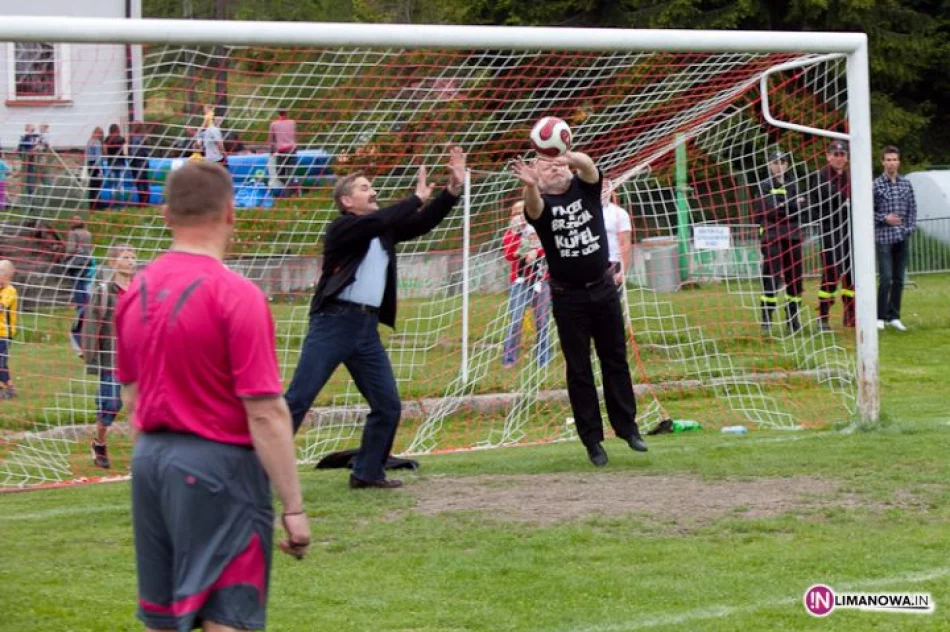 Festyn "Baw się i pomóż" w Tymbarku - zdjęcie 18