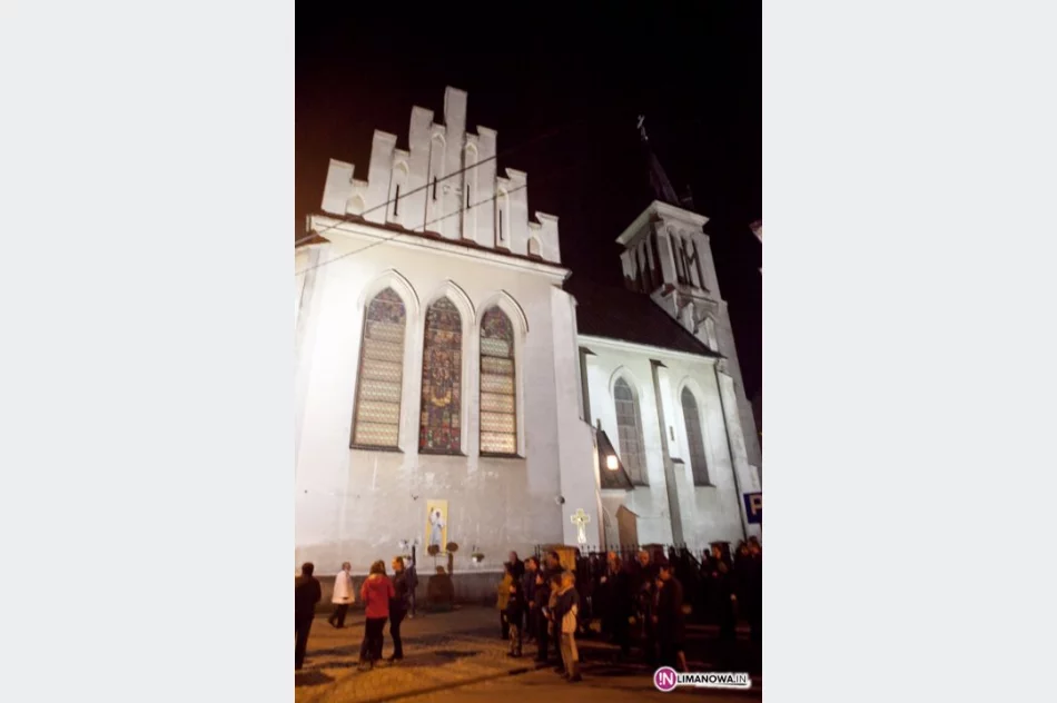 Droga Krzyżowa ulicami Mszany Dolnej - zdjęcie 5