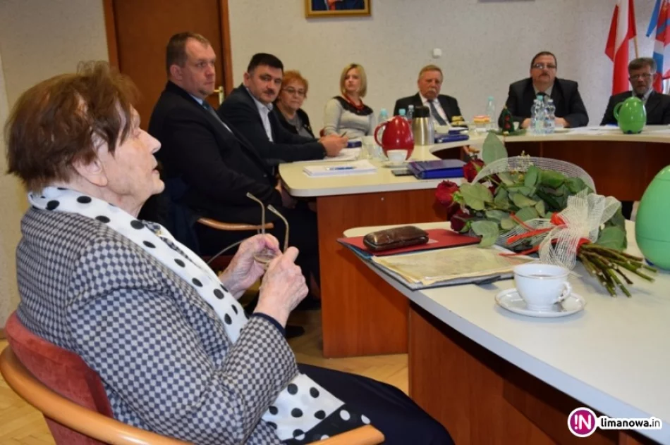 Zasłużona dla gminy profesor z nagrodą wójta - zdjęcie 4
