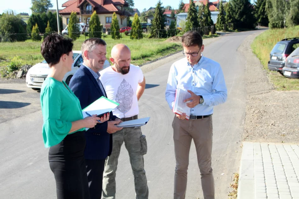 Nowe drogi w Pisarzowej i Wysokiem  - zdjęcie 16