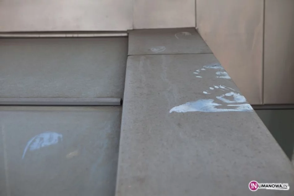 Buzodrom w marcu - zdjęcie 9