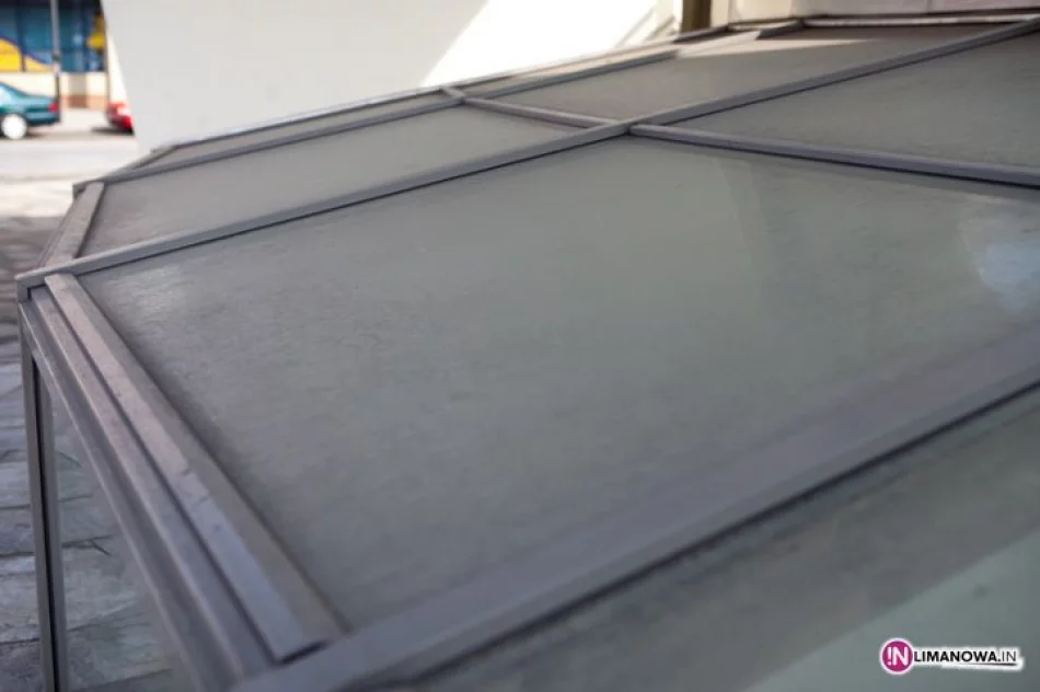 Buzodrom w marcu - zdjęcie 10