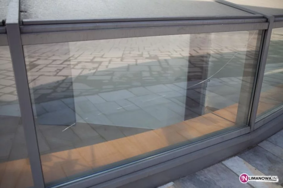 Buzodrom w marcu - zdjęcie 20