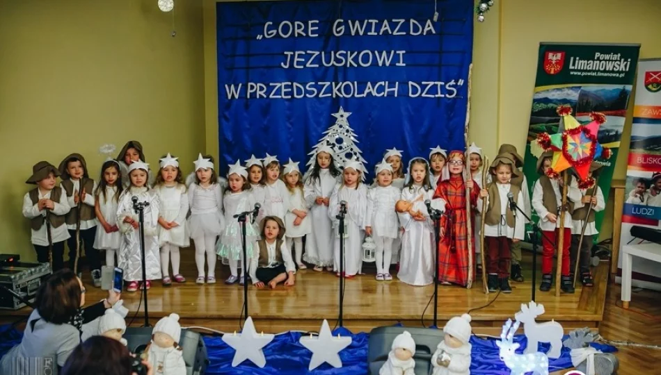 „Gore Gwiazda Jezuskowi w Przedszkolach Dziś” (zdjęcia i wideo) - zdjęcie 1