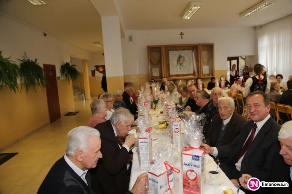 Wigilijne spotkanie seniorów - zdjęcie 4