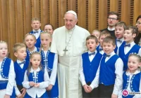 Dzieci ze Żmiącej u papieża Franciszka - zdjęcie główne