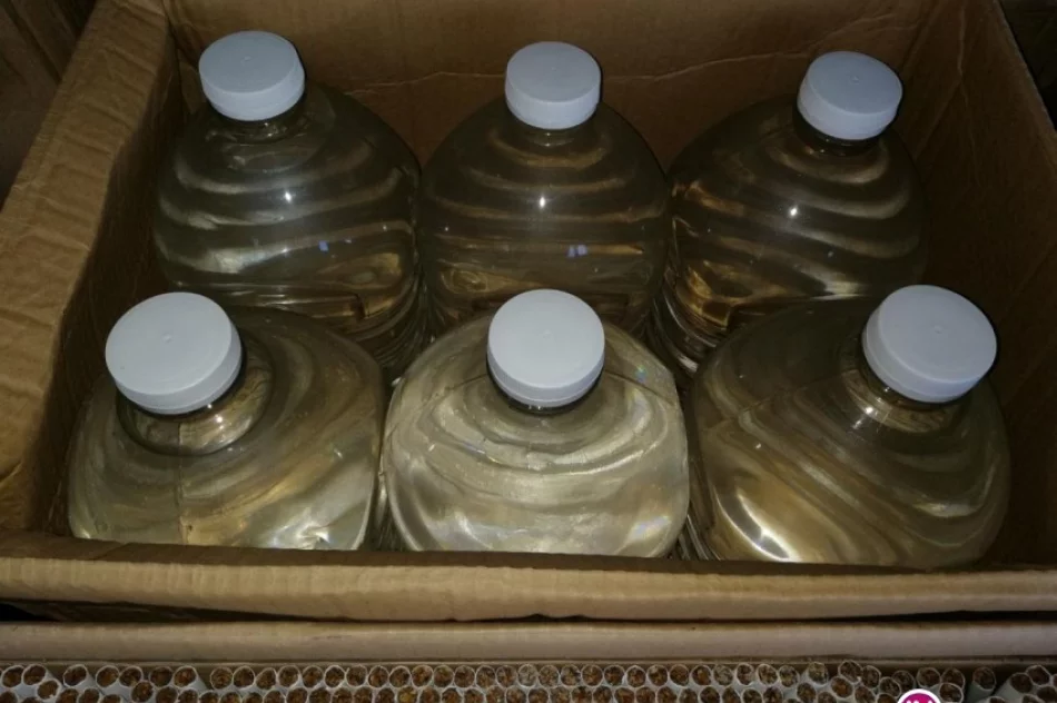 Policjanci i celnicy zabezpieczyli nielegalne papierosy, tytoń i alkohol. Zatrzymanym grożą 3 lata więzienia - zdjęcie 2