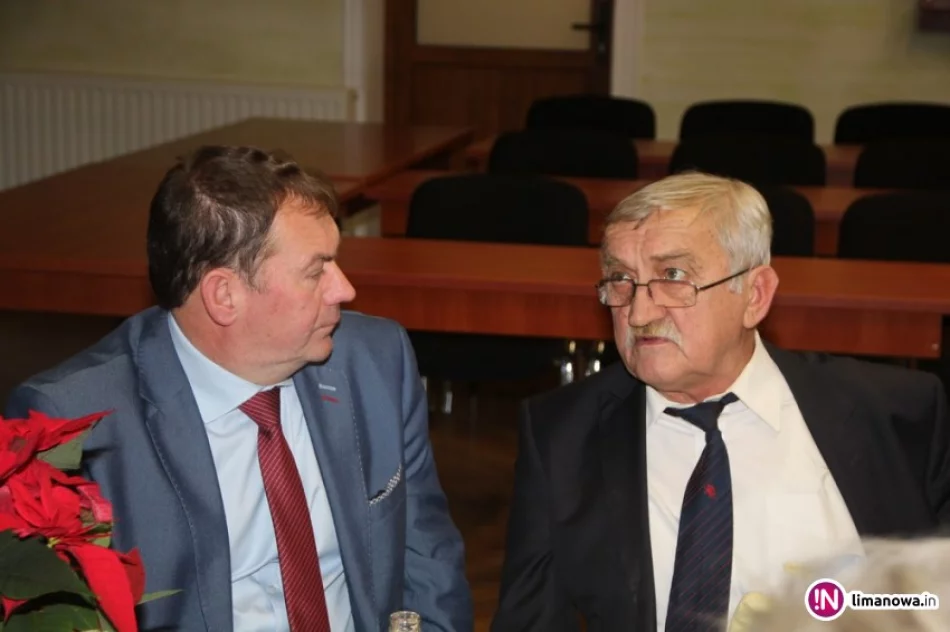 Spotkali się z emerytowanymi pracownikami urzędu - zdjęcie 3