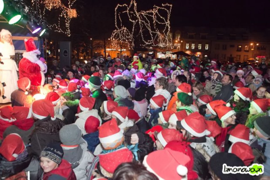 Mikołaj na limanowskim rynku - zdjęcie 8