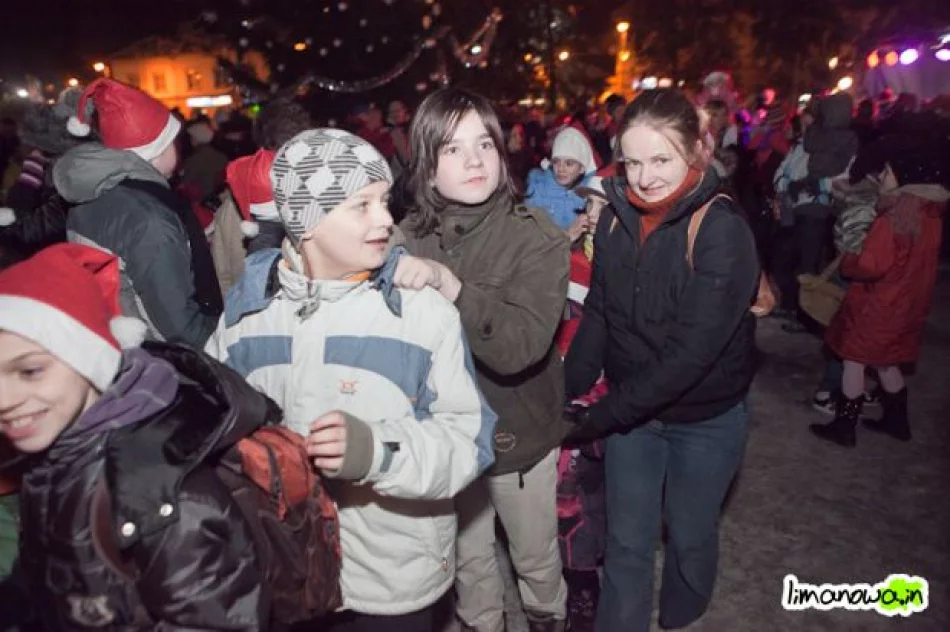 Mikołaj na limanowskim rynku - zdjęcie 19