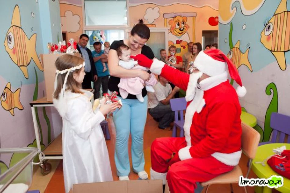 Mikołaj odwiedza Limanową - zdjęcie 7