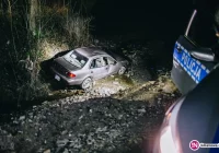 Pijana 22-latka dachowała w korycie potoku - zdjęcie główne