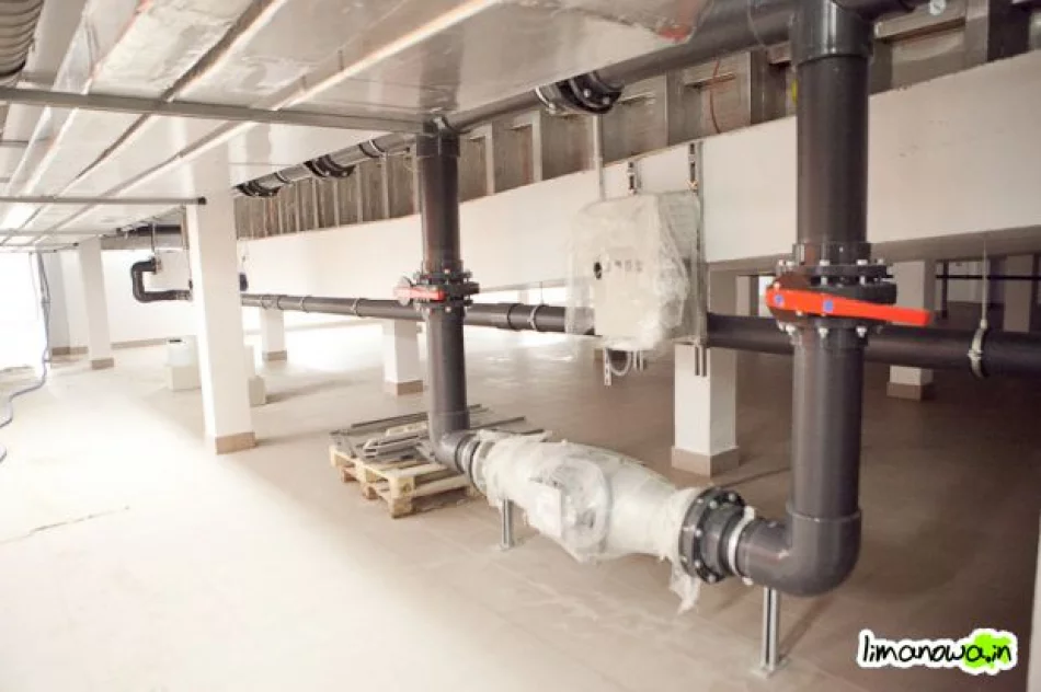 Basen od środka - zdjęcie 5