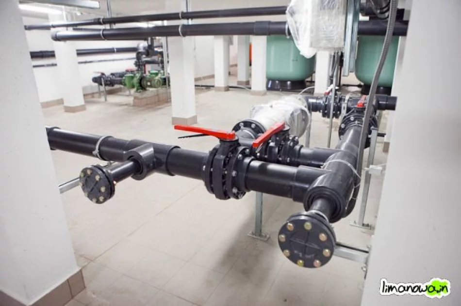 Basen od środka - zdjęcie 13