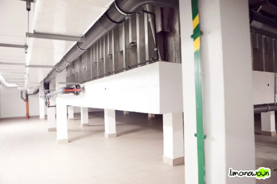 Basen od środka - zdjęcie 16