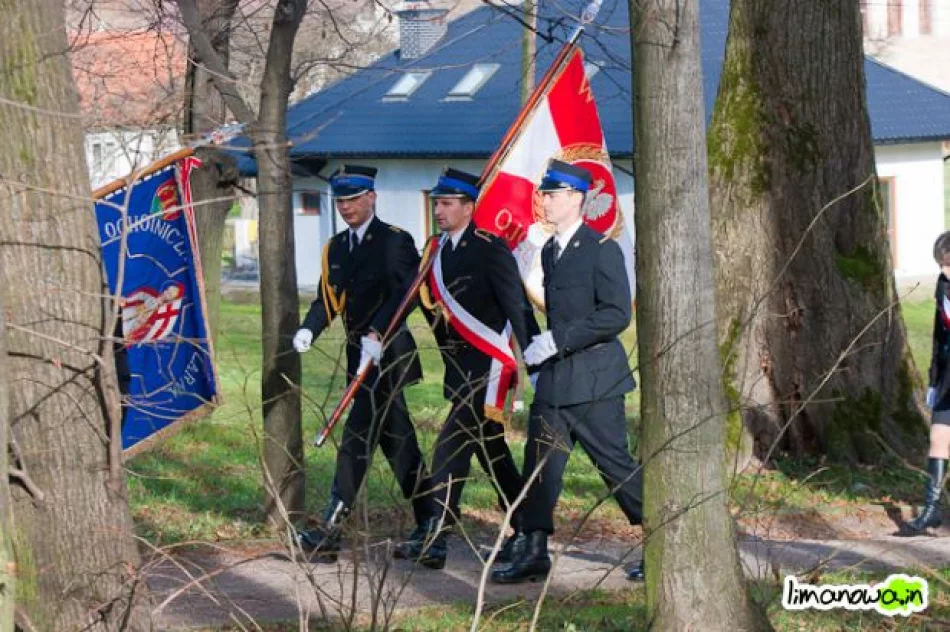 Apel poległych i salwa honorowa - zdjęcie 3
