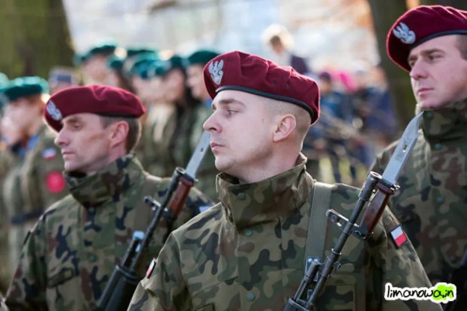 Apel poległych i salwa honorowa - zdjęcie 8