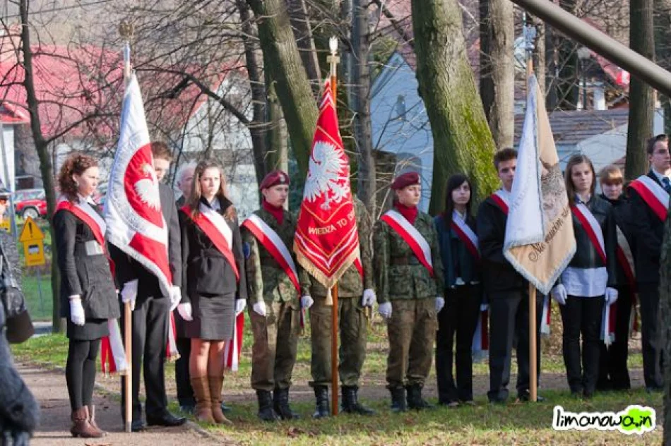 Apel poległych i salwa honorowa - zdjęcie 9
