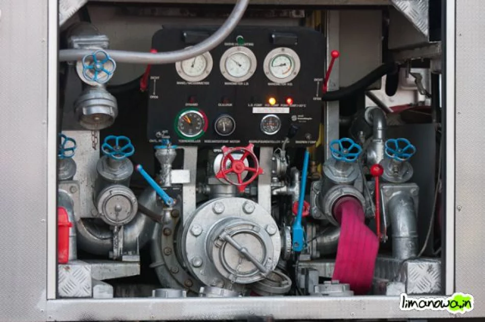 Wybuch i pożar w pawilonie - zdjęcie 3