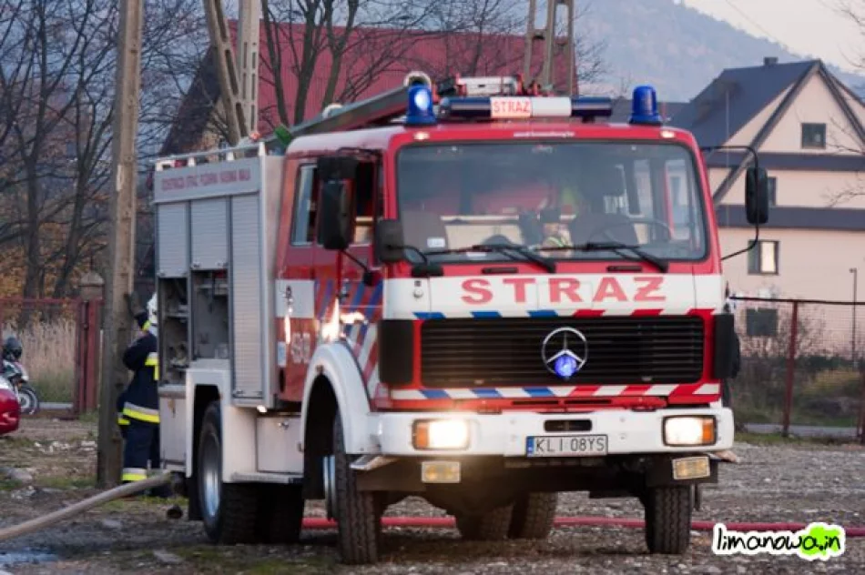Wybuch i pożar w pawilonie - zdjęcie 6