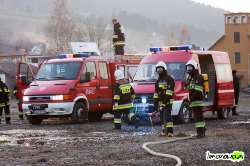 Wybuch i pożar w pawilonie - zdjęcie 9