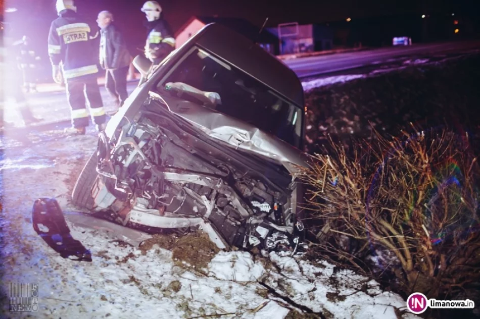 Zderzenie dwóch aut na 'krajówce' - zdjęcie 3