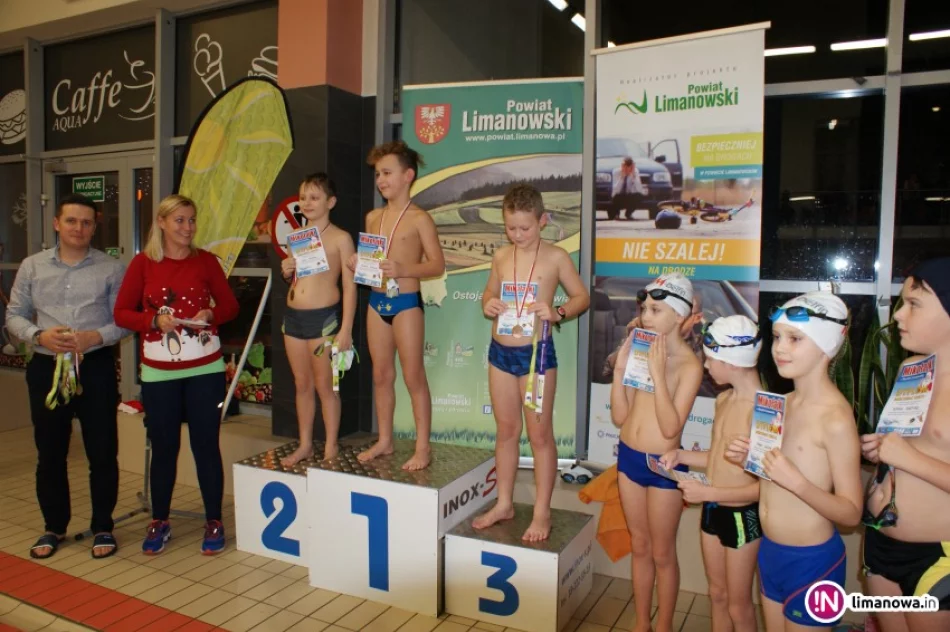 Mikołajki na Pływalni Limanowskiej - zdjęcie 2