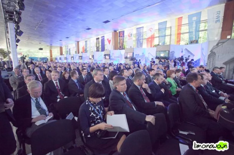 XX Forum Ekonomiczne w Krynicy już rozpoczętę - zdjęcie 9
