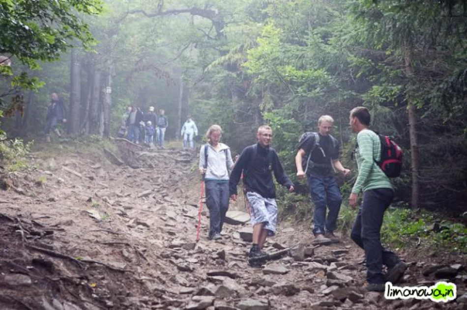 Raz świeciło słońce, raz padał deszcz - zdjęcie 9