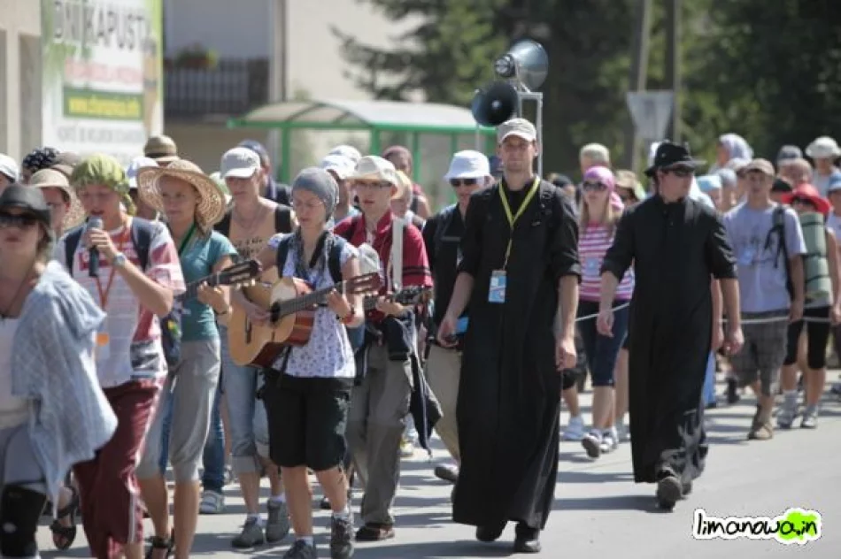 Pielgrzymowali na Jasną Górę - zdjęcie 13
