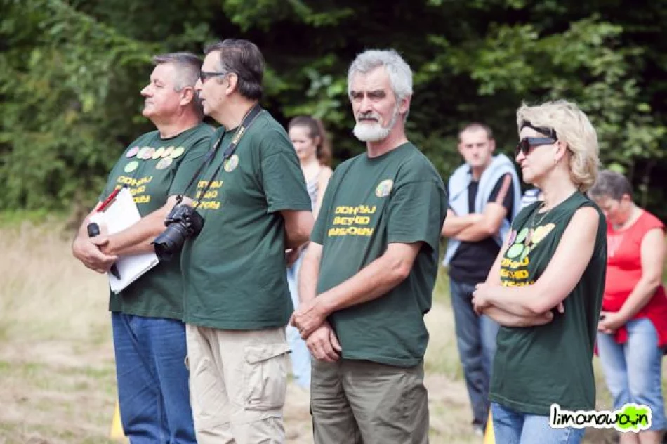 V Złaz Turystyczny na górze Łopień - zdjęcie 9