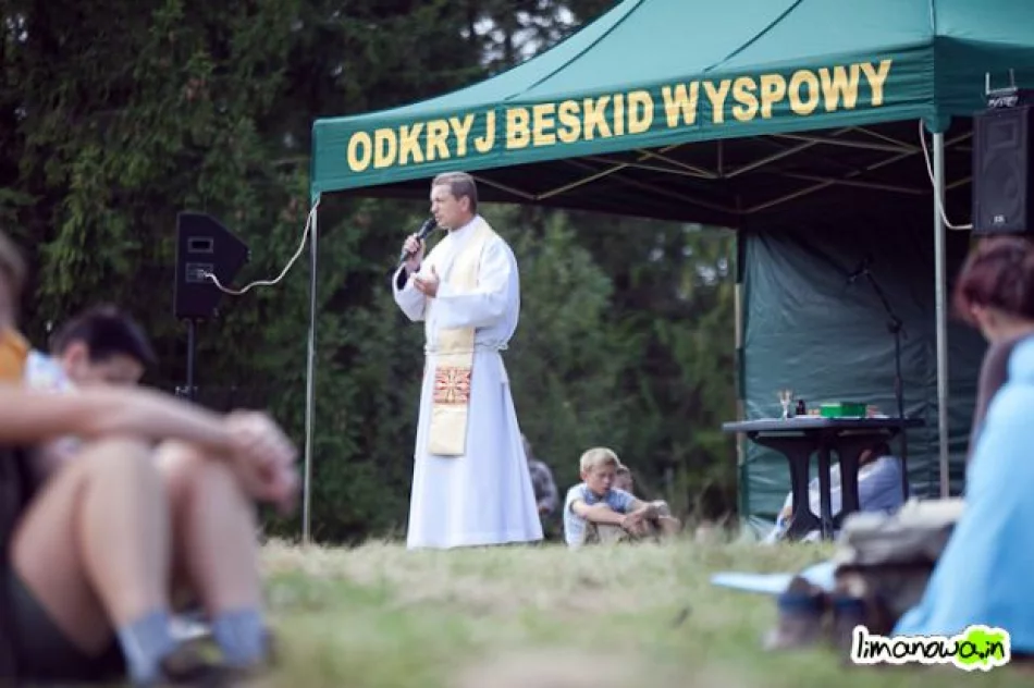 V Złaz Turystyczny na górze Łopień - zdjęcie 13