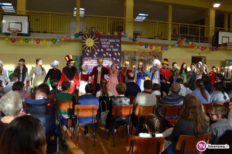 'Kiedy śmieje się dziecko, śmieje się cały świat' - zdjęcie 3