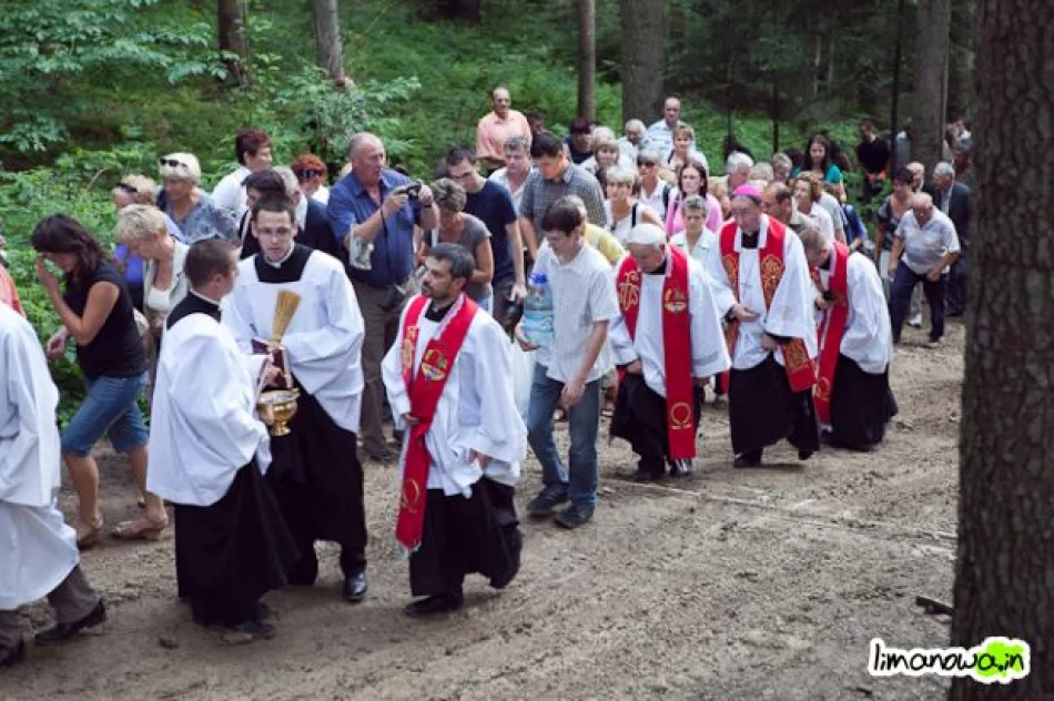 Droga Krzyżowa została poświęcona - zdjęcie 9