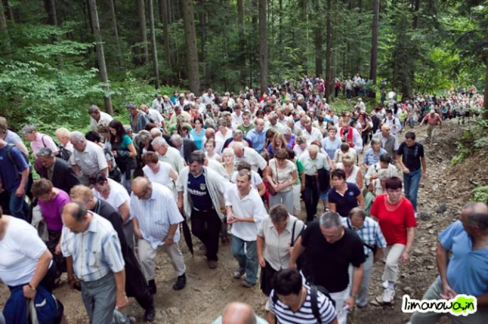 Droga Krzyżowa została poświęcona - zdjęcie 17