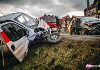 Cztery osoby w szpitalu po zderzeniu dwóch aut - zdjęcie główne
